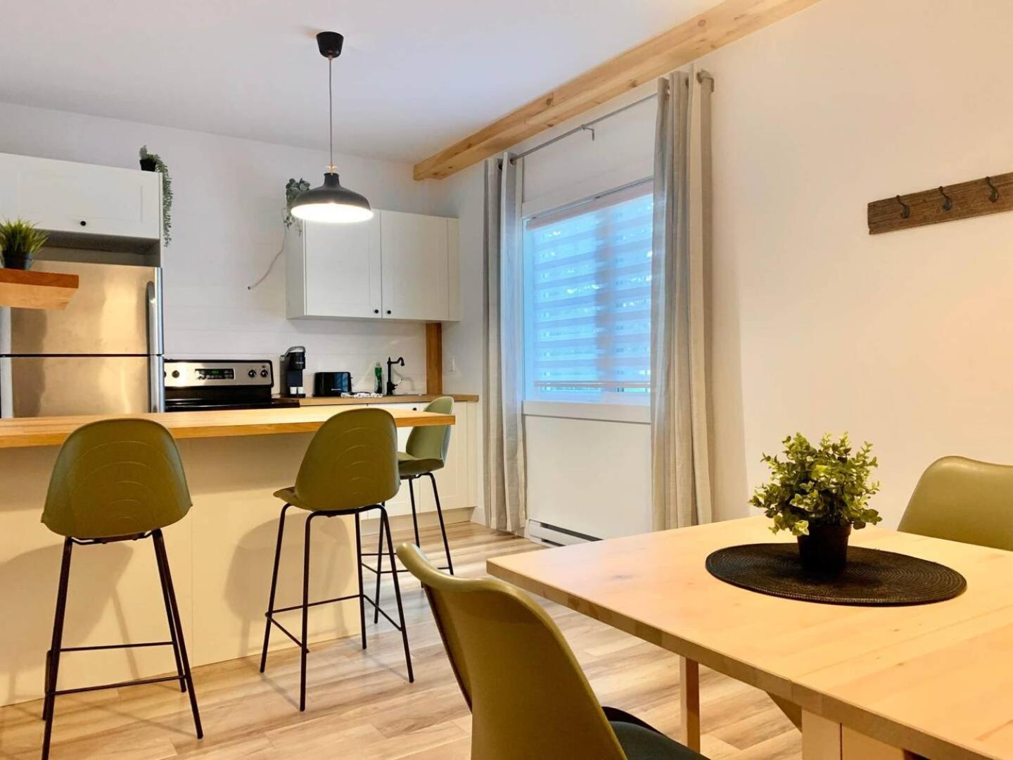 Condos St-Come - Bohemien, Au Coeur Des Activites Saint Come Kültér fotó